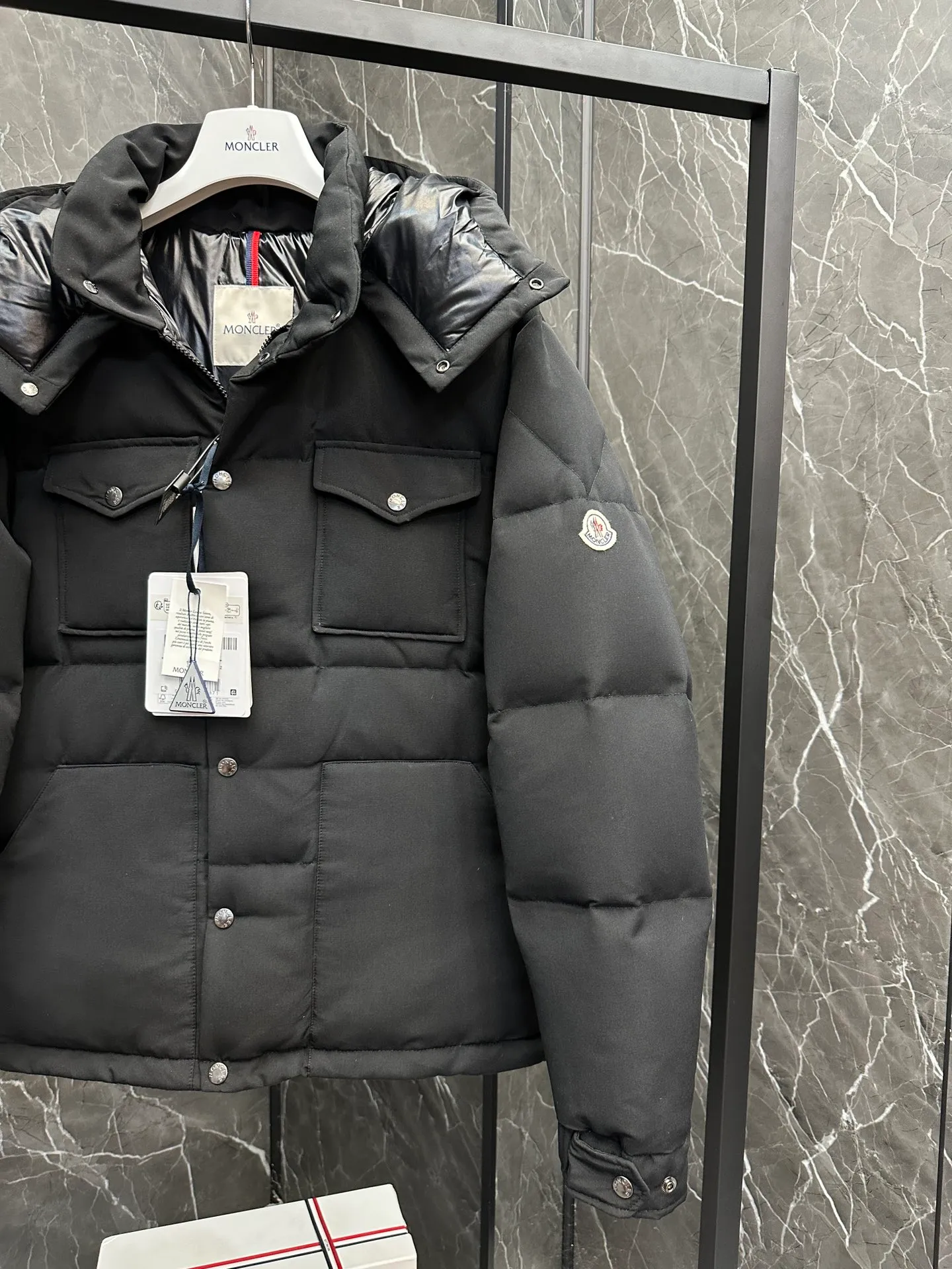 ⬆️Moncler Fornas . . . , . NFC . . 🎁. . Fornas ， ， 。 Fornas ， 。 ， ， 。 ， ， ， 。 • • • • • • • • • Size : 1-5 Black D 7872087620
